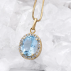 Aretes Topacio Azul y Diamantes en Oro Amarillo 18K - Imagen 3