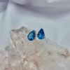 Aretes London Blue Topaz Gota en Oro Blanco 18K