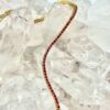 Aretes Rubí con chispitas de Diamantes en Oro Blanco de 18K - Imagen 3