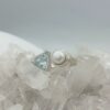 Anillo Doble Aguamarina Triangular y Perla Colección Armonía Dual